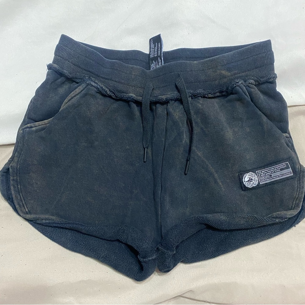 Alphalete women’s shorts